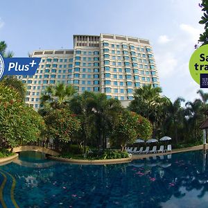 Rama Gardens Hotel Bangkok - SHA Plus Certified